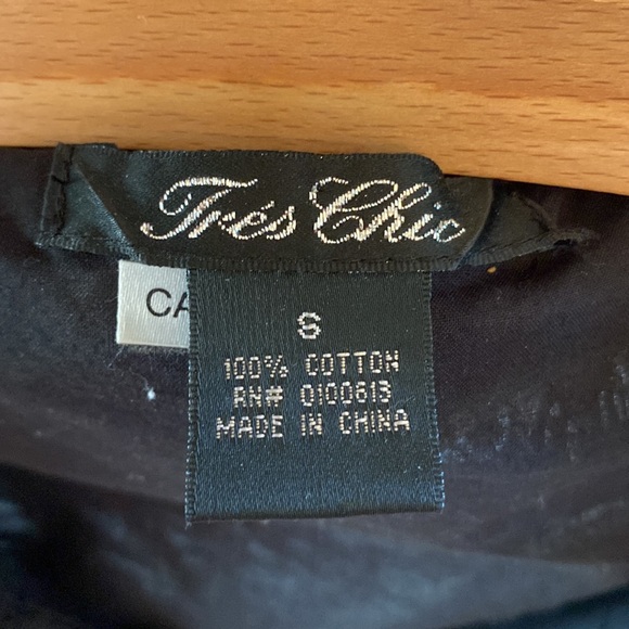 Black Cotton Blouse with Ruffle Neckline - Picture 4 of 5